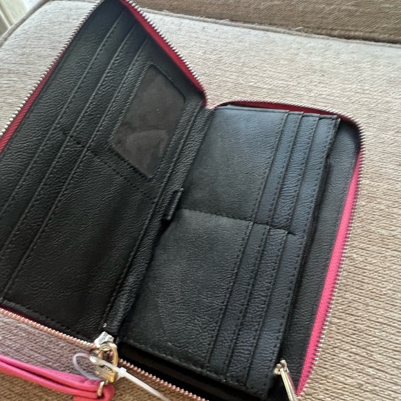 Steve Madden Wallet - Picture 2 of 2